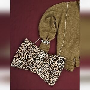 Leapord Print Oversized Bow Clutch with Detachable Chain Strap